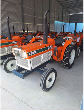 Máy cày KUBOTA L2002