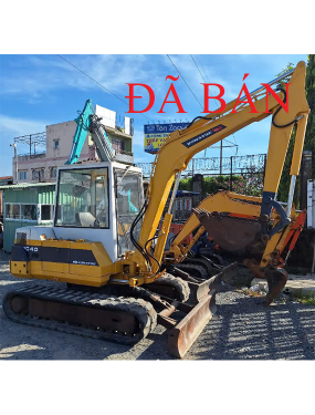 Máy đào KOMATSU PC40-6
