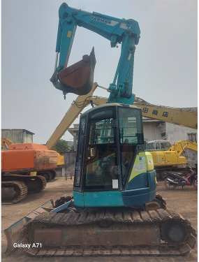 MÁY ĐÀO YANMAR B7-5