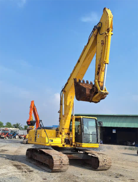 MÁY ĐÀO KOMATSU PC200-6E